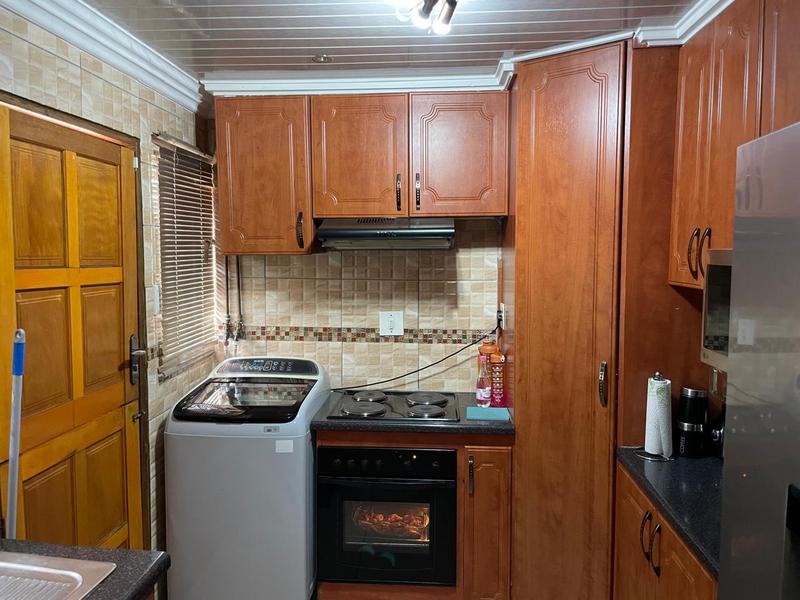 3 Bedroom Property for Sale in Geelhoutpark North West